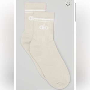 NIP - ALO Unisex Half-Crew Throwback sock